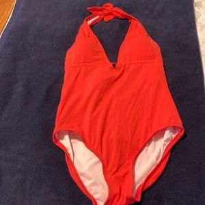 Laundry one piece size xs